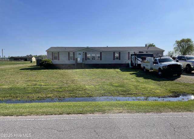 Property at 1390 Lambs Grove Rd, Elizabeth City, NC 27909, 4 beds, 2 baths