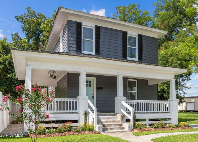 Property at 845 W 3rd St, Washington, NC 27889, 3 beds, 2 baths