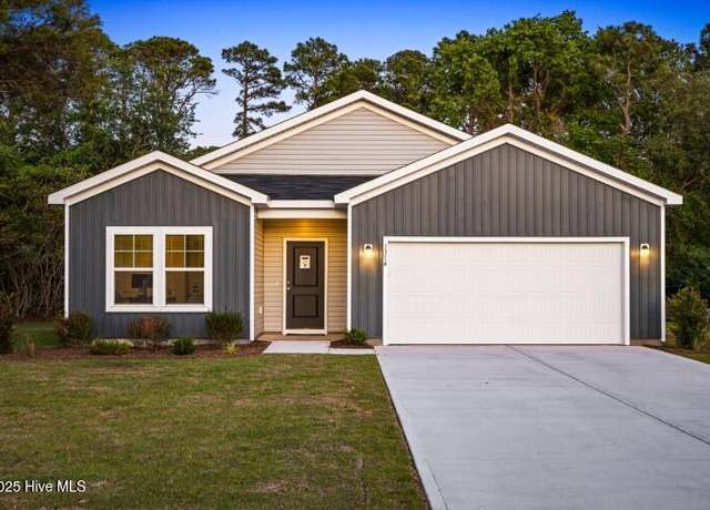 Property at 114 Maymont St NW, Supply, NC 28462, 3 beds, 2 baths