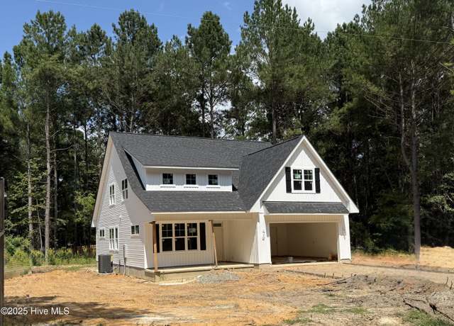 Property at 857 Thrush Dr, Vass, NC 28394, 4 beds, 2.5 baths