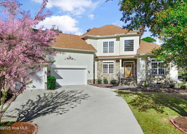 Property at 2760 Harbormaster Dr SE, Southport, NC 28461, 3 beds, 3.5 baths