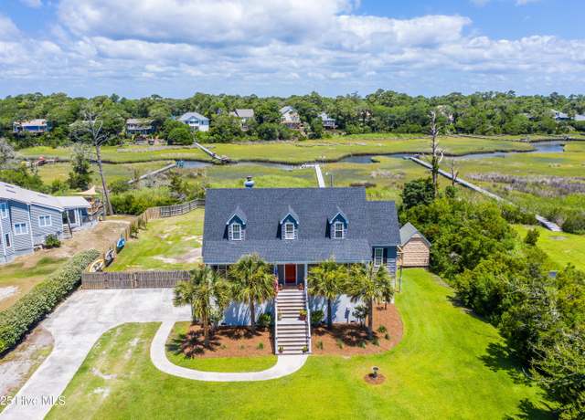 Property at 7308 Canal Dr, Emerald Isle, NC 28594, 3 beds, 3.5 baths