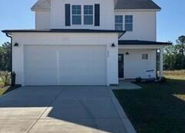 Property at 252 Peeler Cir, Raeford, NC 28376, 3 beds, 2.5 baths