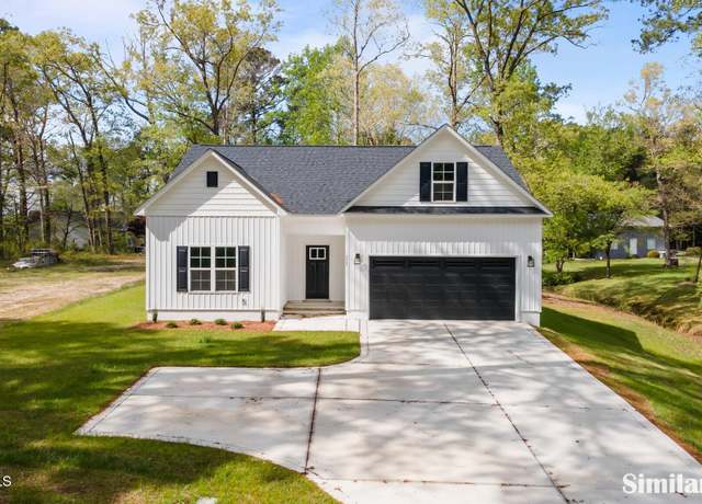 Property at 1111 Pickett Rd, Jacksonville, NC 28540, 3 beds, 2 baths