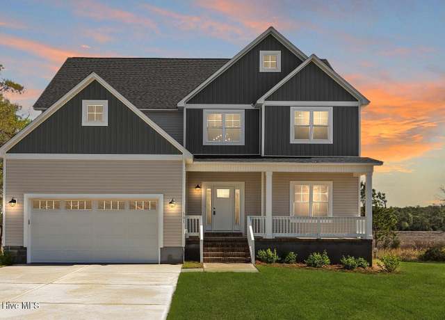 Property at 301 E Ivybridge Dr, Hubert, NC 28539, 4 beds, 3.5 baths