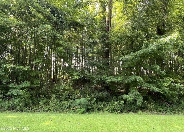 Property at 204 Colony Dr, Edenton, NC 27932
