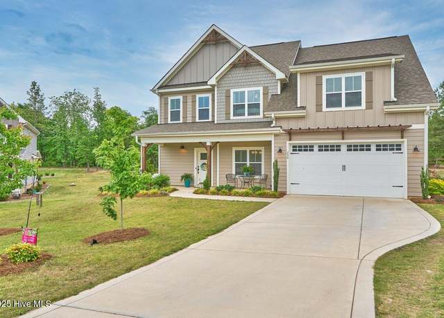 Property at 230 Bartlett Ct, Carthage, NC 28327, 4 beds, 3 baths