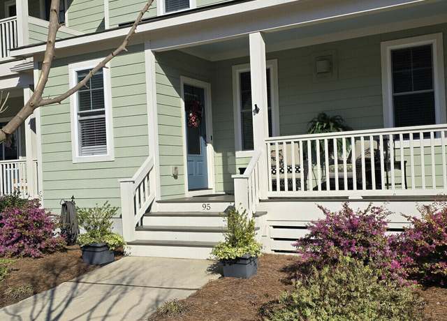 Property at 95 Station Ave, Southern Pines, NC 28387, 3 beds, 2.5 baths