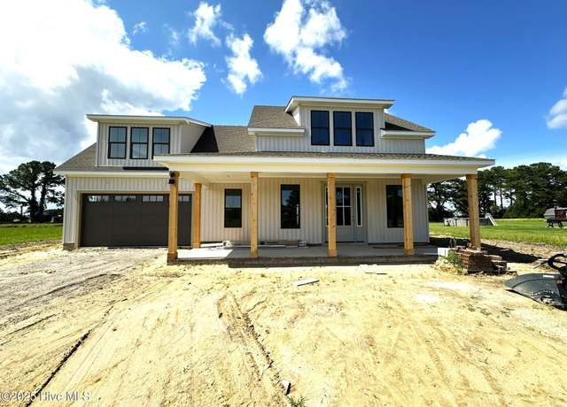 Property at 110 Blimp View Dr, Elizabeth City, NC 27909, 4 beds, 3.5 baths