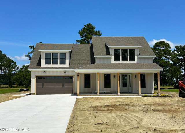 Property at 110 Blimp View Dr, Elizabeth City, NC 27909, 4 beds, 3.5 baths