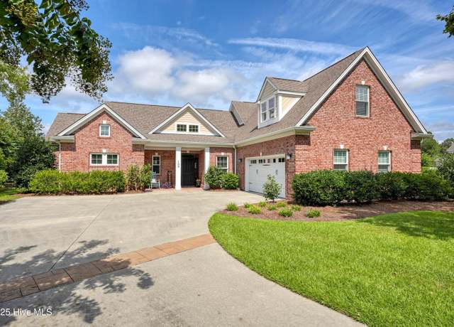 Property at 102 Reflection Ct, Ocean Isle Beach, NC 28469, 4 beds, 4.5 baths