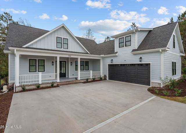 Property at 3818 Lemon Drop Ln NE, Leland, NC 28451, 4 beds, 3 baths