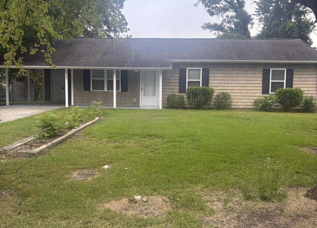 Property at 119 King St, Jacksonville, NC 28540, 3 beds, 2 baths