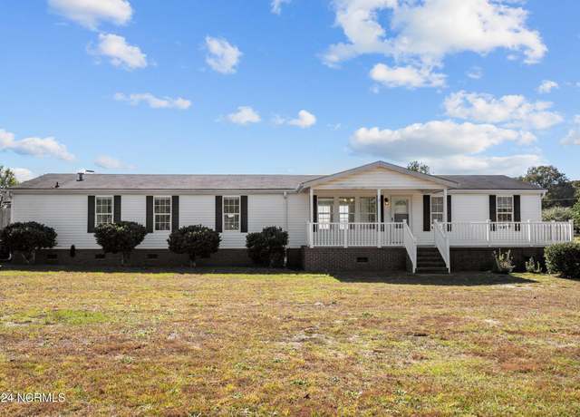 Property at 651 Fowler Manning Rd, Richlands, NC 28574, 3 beds, 2 baths