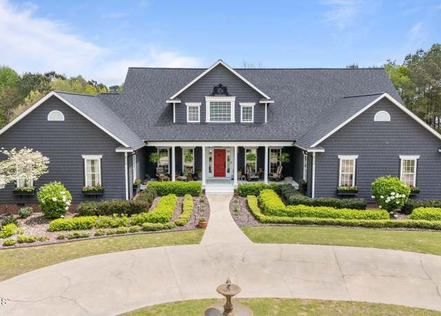 Property at 414 Mclendon Hills Dr, West End, NC 27376, 5 beds, 4.5 baths
