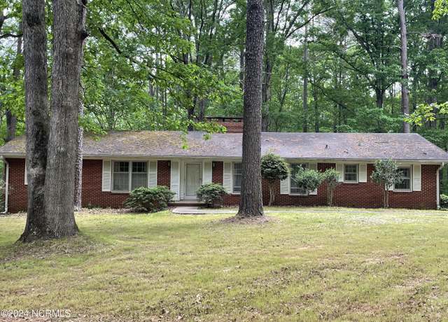 Property at 2592 Old Glendon Rd, Carthage, NC 28327, 3 beds, 4 baths