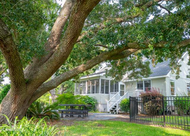 Property at 706 Church St, Oriental, NC 28571, 3 beds, 3 baths