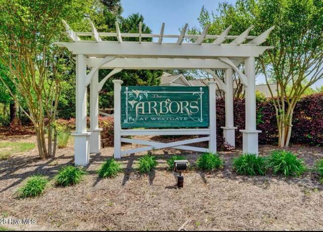 Property at 215 Sand Pebble Dr, Leland, NC 28451, 3 beds, 2 baths