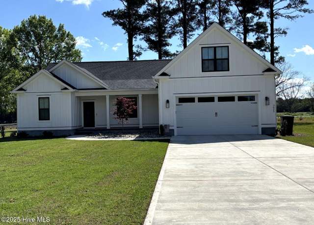 Property at 9667 Sturgeon Dr NE, Leland, NC 28451, 4 beds, 2.5 baths