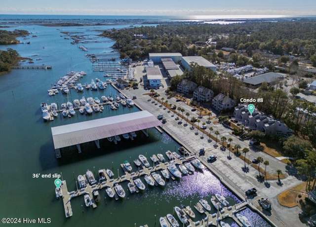 Property at 6338 Oleander Dr #8, Wilmington, NC 28403, 3 beds, 2.5 baths