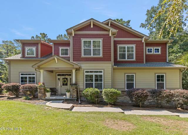 Property at 246 Royal Tern Dr, Hampstead, NC 28443, 3 beds, 2.5 baths