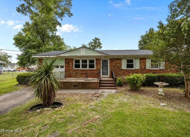Property at 101 Pine Dale Rd, Havelock, NC 28532, 3 beds, 1.5 baths