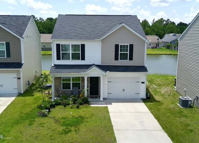 Property at 106 Mansfield Ct, New Bern, NC 28562, 3 beds, 2.5 baths