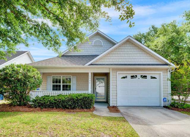 Property at 1504 Wagon Ct, Wilmington, NC 28412, 3 beds, 2 baths