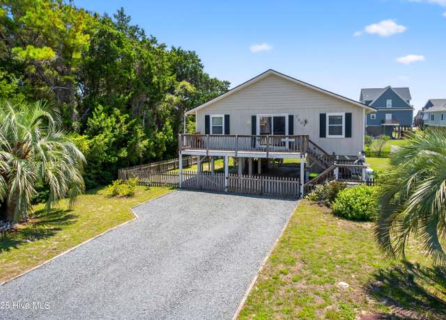Property at 2609 E Pelican Dr, Oak Island, NC 28465, 4 beds, 2 baths