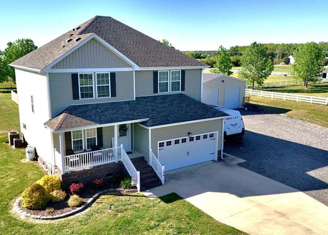 Property at 104 Snowden Crossing Dr, Moyock, NC 27958, 4 beds, 2.5 baths