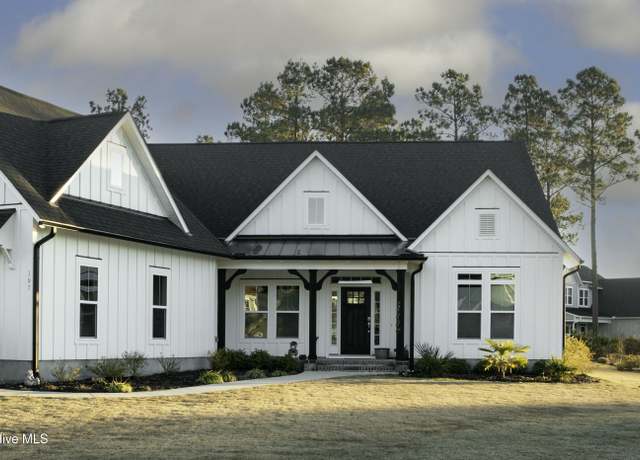 Property at 197 Jackline Dr, Hampstead, NC 28443, 4 beds, 3.5 baths
