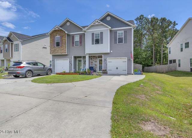Property at 242 Currituck Dr, Holly Ridge, NC 28445, 3 beds, 2.5 baths