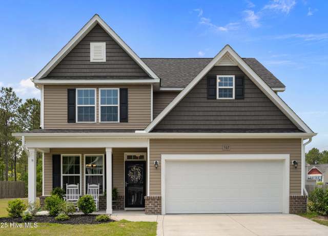 Property at 302 Neuse Dr, Holly Ridge, NC 28445, 4 beds, 2.5 baths