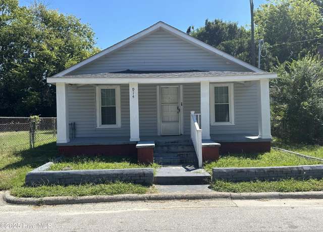 Property at 914 Seaboard St, Goldsboro, NC 27530, 2 beds, 1 bath