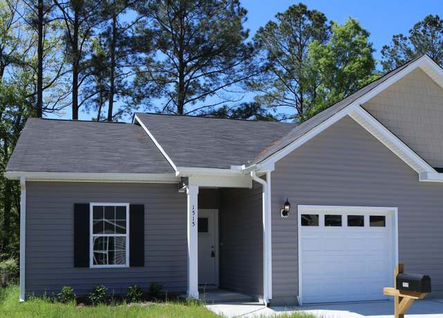Property at 1515 S Taylor St, Goldsboro, NC 27530, 3 beds, 2 baths