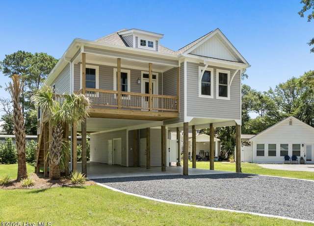 Property at 7103 E Yacht Dr, Oak Island, NC 28465, 3 beds, 2 baths