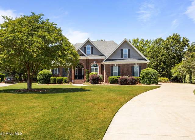 Property at 402 Birkdale Cir, Greenville, NC 27834, 5 beds, 3 baths