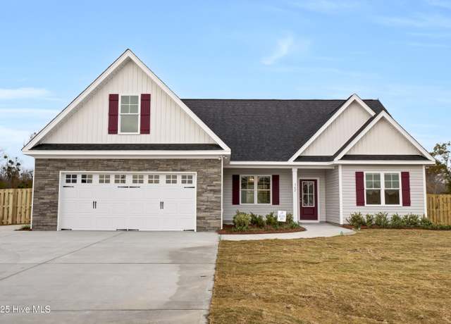 Property at 11 Peach Blf, Burgaw, NC 28425, 4 beds, 2 baths