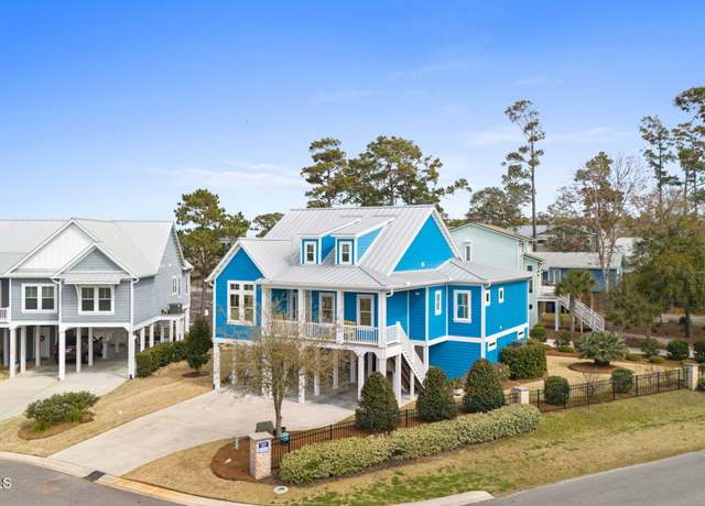 Property at 114 Lucas Cv, Oak Island, NC 28465, 3 beds, 3 baths