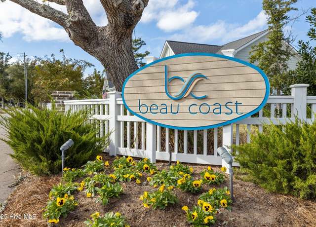 Property at 315 Great Egret Way, Beaufort, NC 28516, 3 beds, 2.5 baths