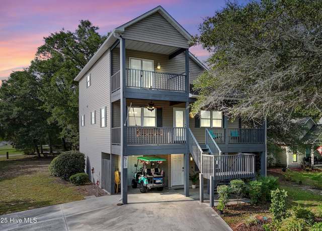 Property at 707 E Yacht Dr, Oak Island, NC 28465, 4 beds, 3.5 baths