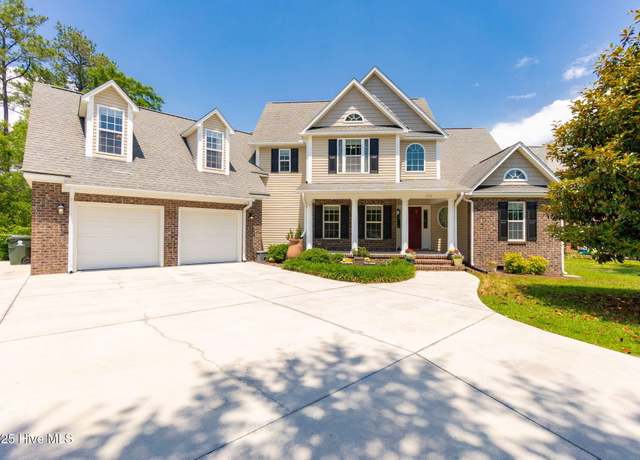 Property at 232 E Ivybridge Dr, Hubert, NC 28539, 4 beds, 4 baths