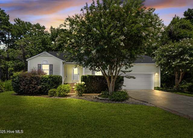 Property at 1918 Caracara Dr, New Bern, NC 28560, 3 beds, 2 baths