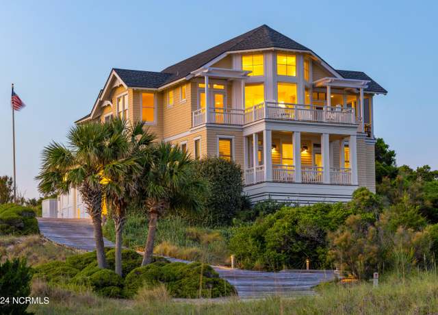 Property at 985 S Bald Head Wynd, Bald Head Island, NC 28461, 5 beds, 4.5 baths