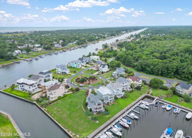 Property at 4447 Midshipman Ct SE, Southport, NC 28461