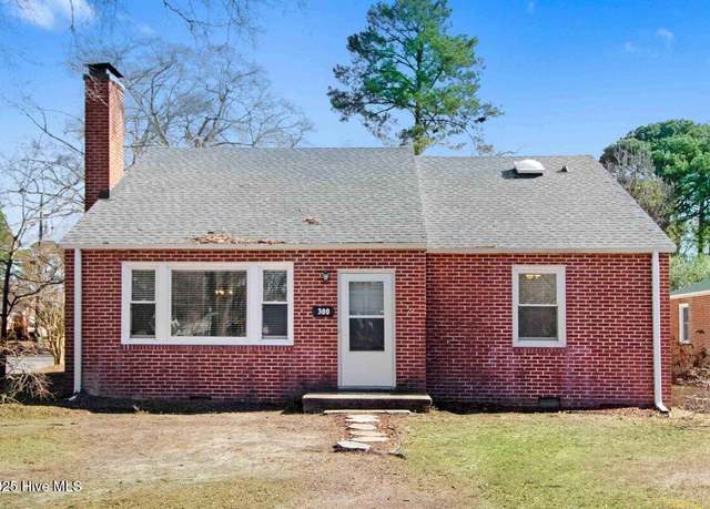 Property at 300 S Andrews Ave, Goldsboro, NC 27530, 4 beds, 2 baths