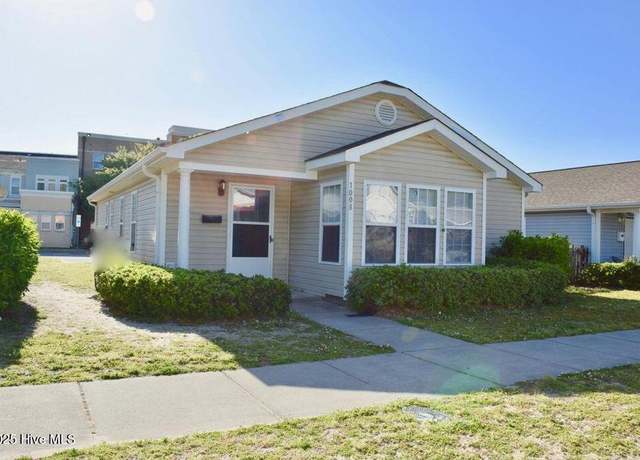 Property at 1008 S 10th St, Wilmington, NC 28401, 3 beds, 2 baths