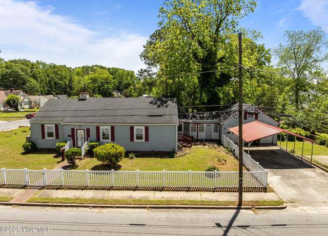 Property at 400 W Highland Ave, Kinston, NC 28501, 3 beds, 1.5 baths