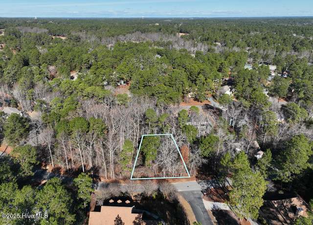 Property at 95 Bridle Path Cir, Pinehurst, NC 28374