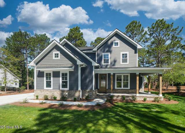 Property at 35 Deerwood Ln, Pinehurst, NC 28374, 5 beds, 4.5 baths